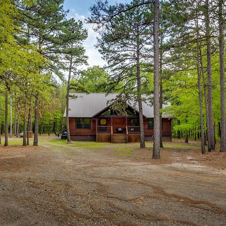 Cross Timbers Cabin On The Grove'S 25-Acres Broken Bow Exteriér fotografie