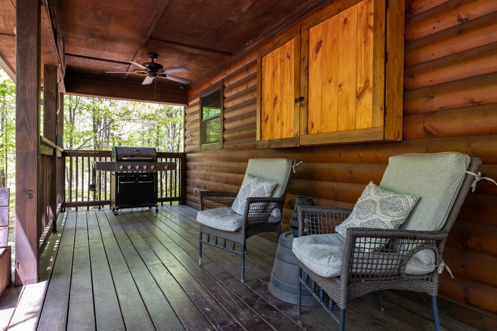 Cross Timbers Cabin On The Grove'S 25-Acres Broken Bow Exteriér fotografie